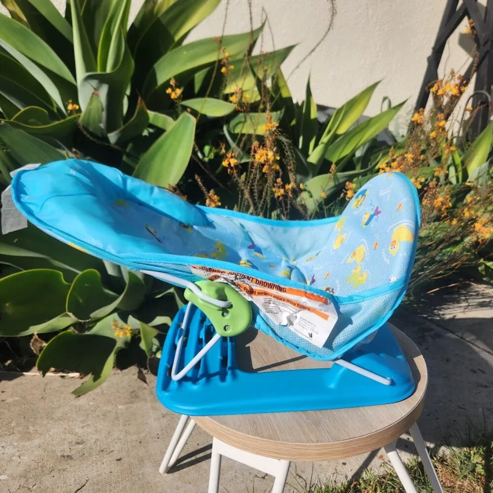 Summer Infant Mother's Touch  Foldable Baby Bather Seat Tub Bathroom Blue Ducks